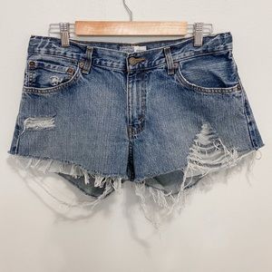 Levi’s Distressed Denim Cutoff Jean Shorts Boho M